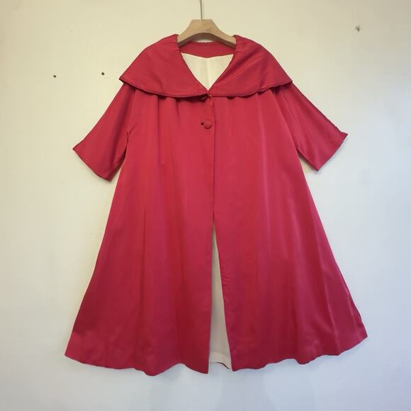 Vintage 1950s Sandra Sage Swing Coat | Hot Pink Satin Opera Jacket | Mid-Century - Picture 6 of 9